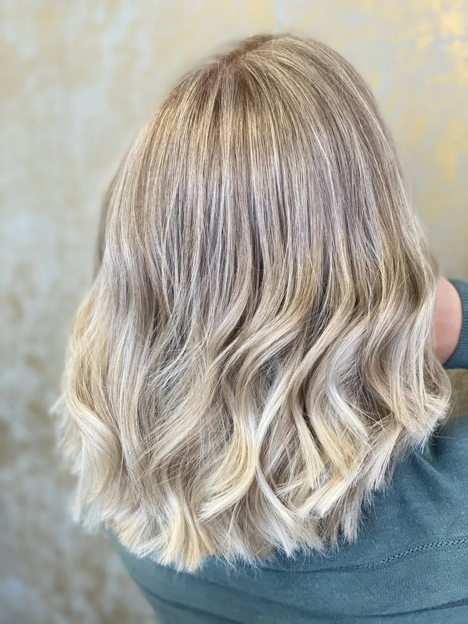 Cool Beige Blonde